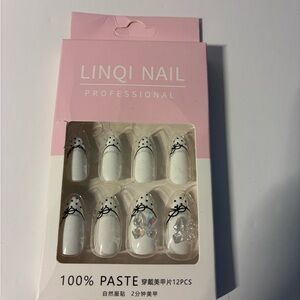 White Press-On Nails with Black Accent and Crystal Detail